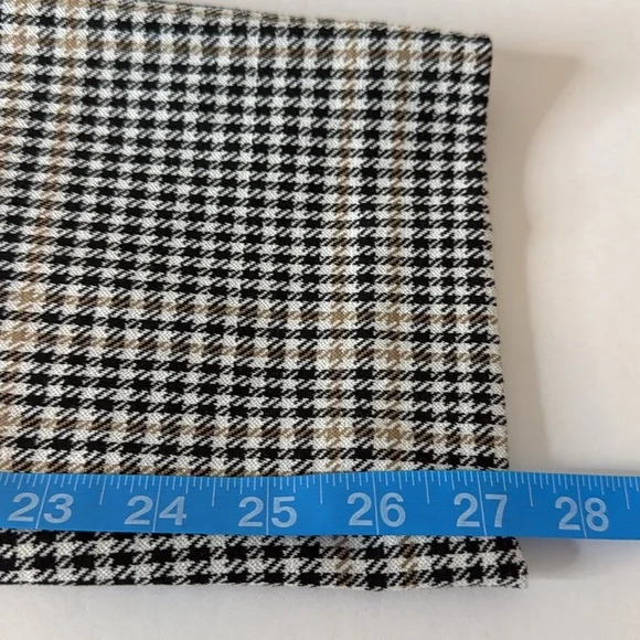 Ann Taylor Belted Taper Pant in Houndstooth / Plaid Size 2 - Picture 9 of 11